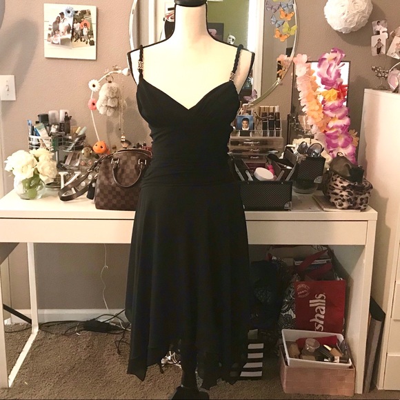 Evening dress Sz 6 - Picture 1 of 6